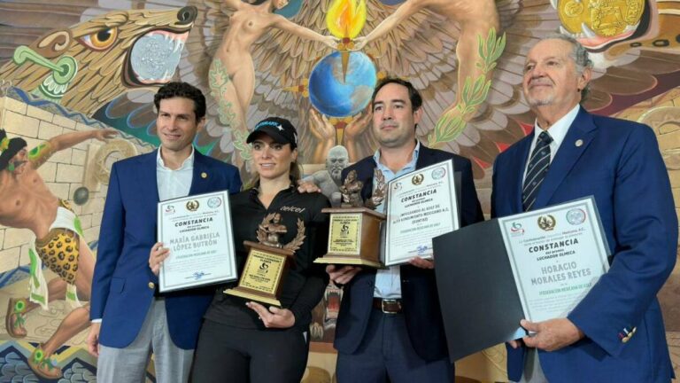 Xuntas y el Premio Luchador Olmeca: Reconocimiento a 17 Años de Trabajo Colectivo por Carlos Martínez