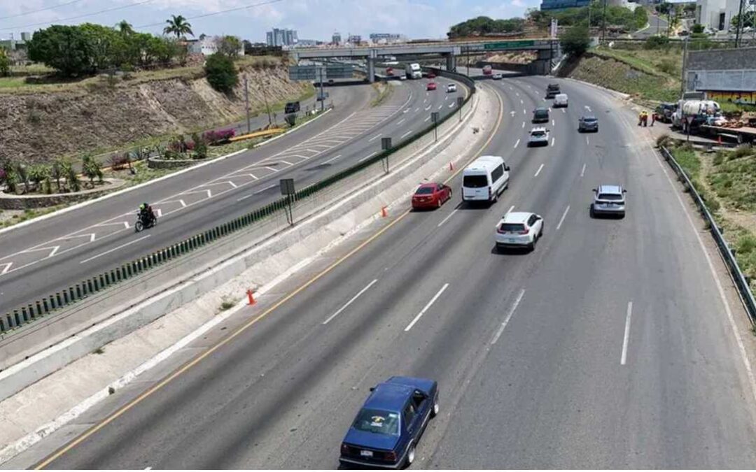Actualizaciones de la Autopista México-Querétaro: Noticias en Vivo, Choques y Cierres Viales