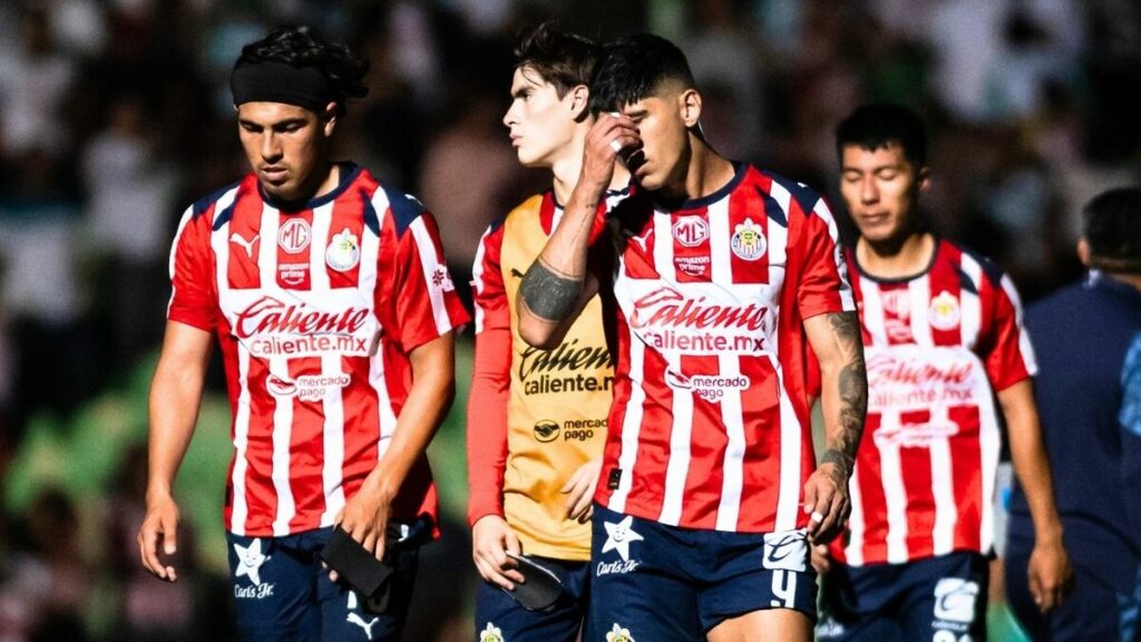 Chivas y el Futuro de Pulido: ¿Qué Sucederá en el Fútbol Mexicano?