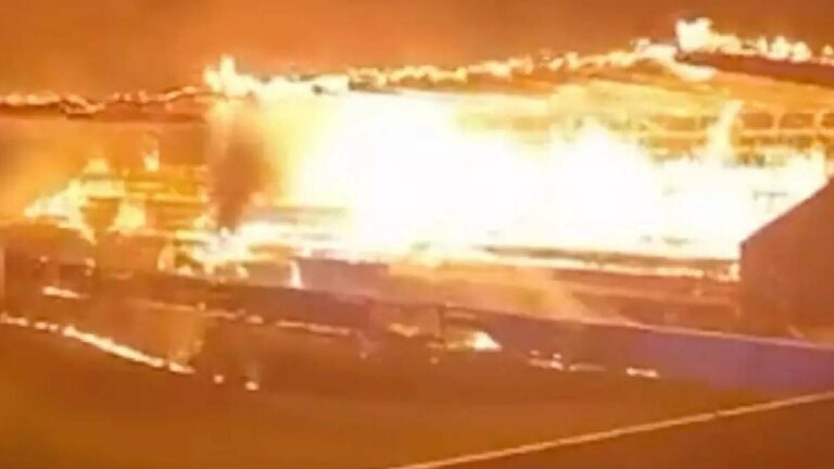 Incendio en Estadio Europeo Tras Descenso del Equipo: Un Trágico Suceso