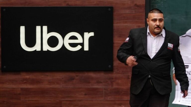 Uber Puebla desafía los nuevos requisitos de la SMT para operar