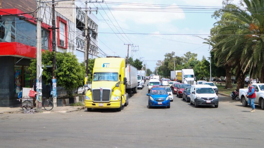 Hoy No Circula en CdMx y Edomex: Consulta qué autos descansan este 11 de diciembre de 2025