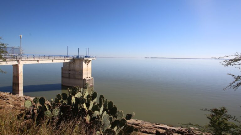 Nuevo León Explica por Qué No Puede Entregar Agua a Estados Unidos: Razones Técnicas Clave