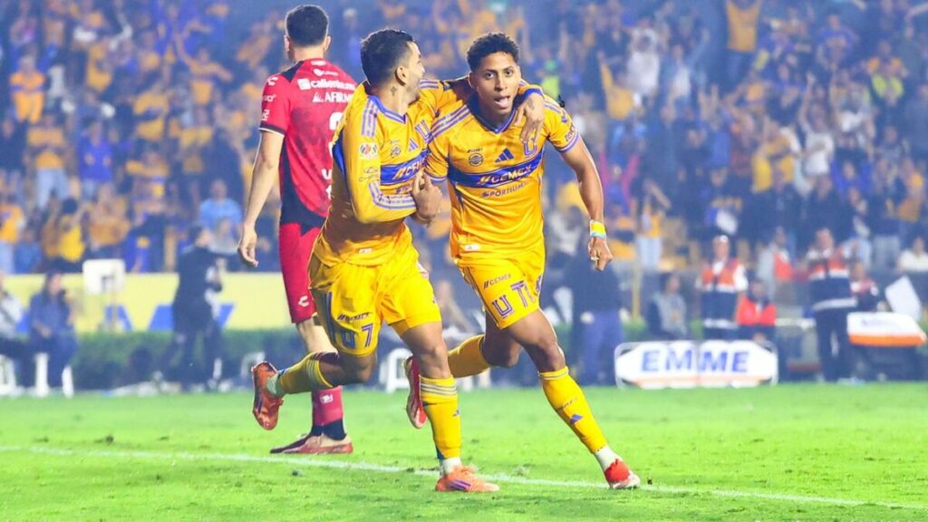 Tigres Enfrenta Baja Importante en la Final de Ida Contra Toluca