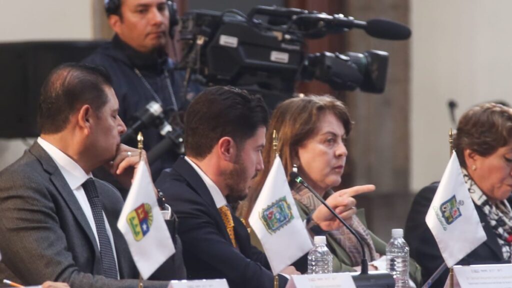 Samuel García urge a Sheinbaum a modificar la ley para ampliar la contratación de policías ante el Mundial