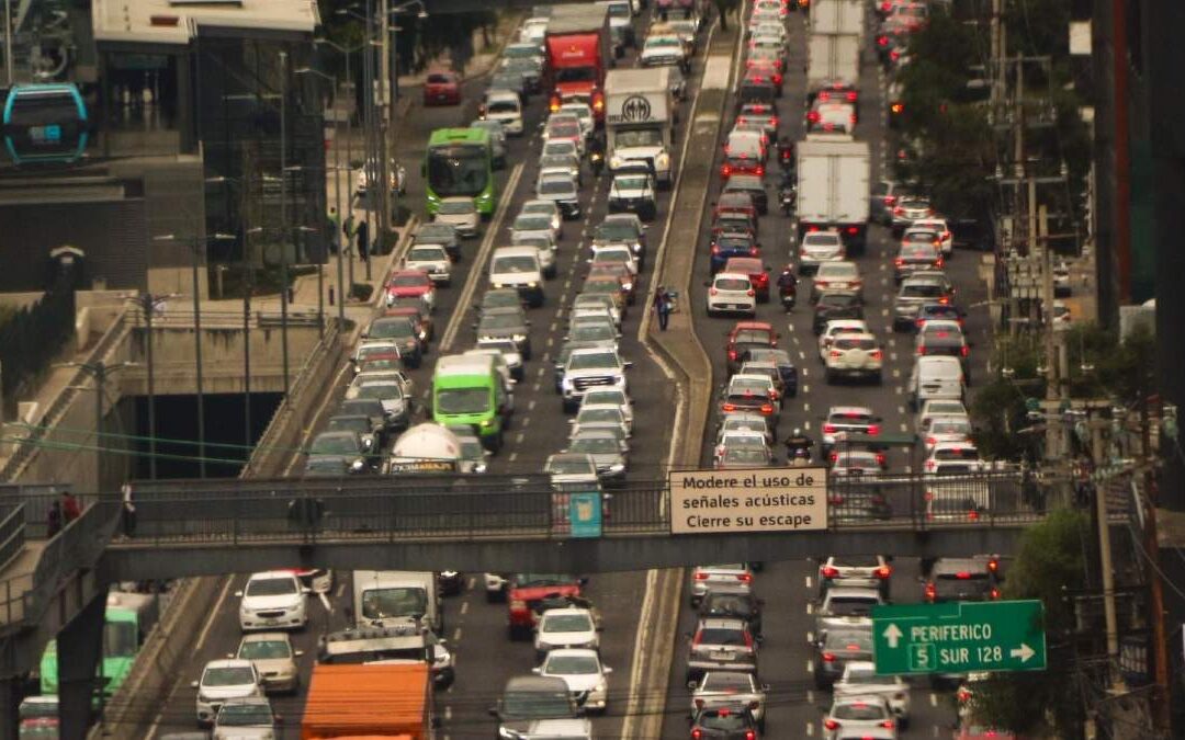 Hoy No Circula en CDMX y Edomex: Descubre Qué Autos Descansan Hoy, 12 de Diciembre de 2025