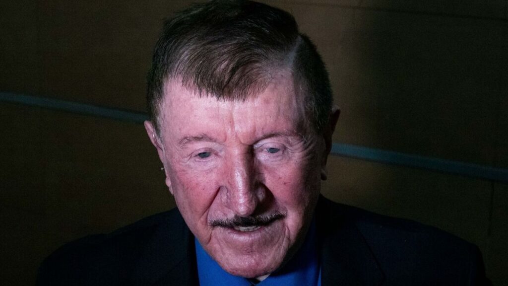 Germán Lizárraga Canta por Primera Vez a la Virgen de Guadalupe en la Basílica de Tampa Bay