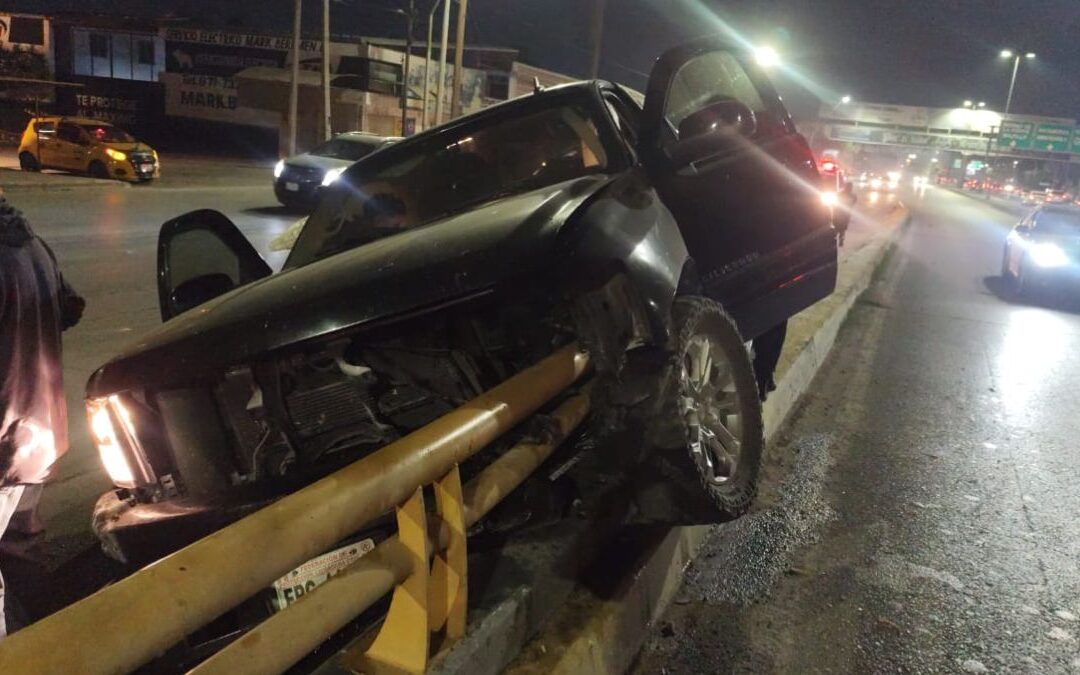 Accidente trágico en Torreón deja a conductora con fractura expuesta y severas lesiones