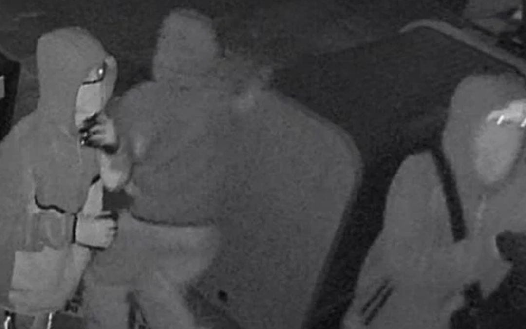 Arrestos en Las Cruces: Dos menores involucrados en el robo en tienda de armas