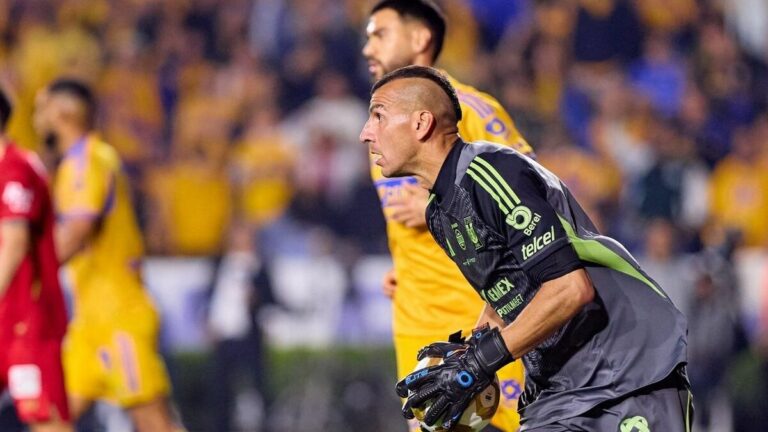 Nahuel Guzmán rompe récords deportivos en la búsqueda de la gloria en Tampa Bay