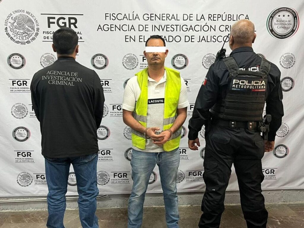 Detienen a Antonio N, presunto ‘facturador’ en Tonalá por emisión de comprobantes fiscales falsos