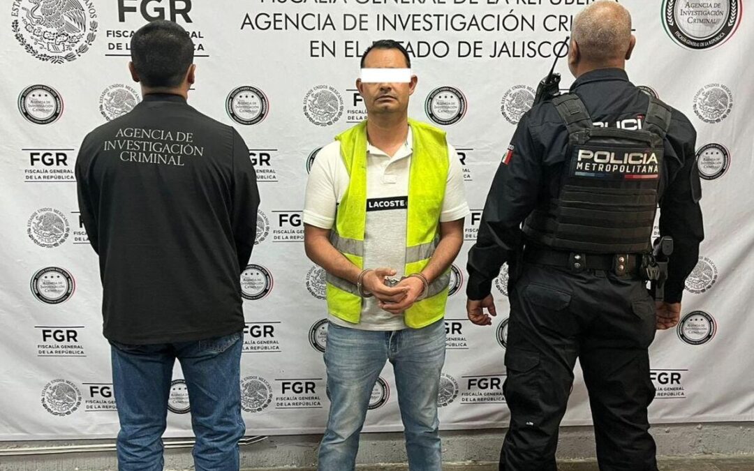 Detienen a Antonio N, presunto ‘facturador’ en Tonalá por emisión de comprobantes fiscales falsos