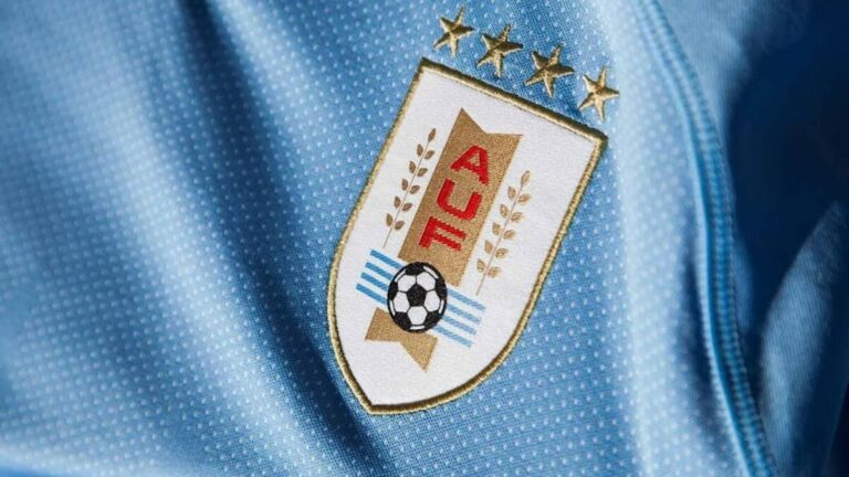 La FIFA ordena a la Selección de Uruguay eliminar estrellas de su uniforme para el Mundial 2026