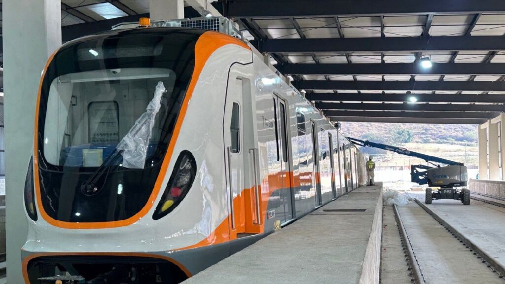 Nuevas Rutas Alimentadoras de la Línea 4 del Tren Ligero Mejoran el Transporte Público en Tampa