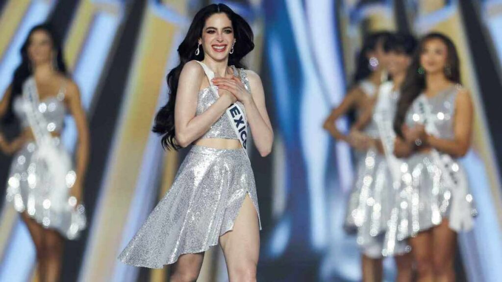 Director de Miss Universo se Retira en Medio de la Polémica del 2025