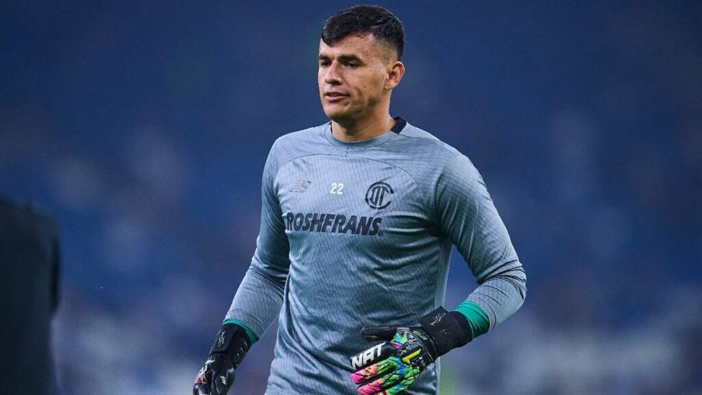 Turco Mohamed podría elegir a Luis García como titular en la Final del fútbol en Tampa Bay