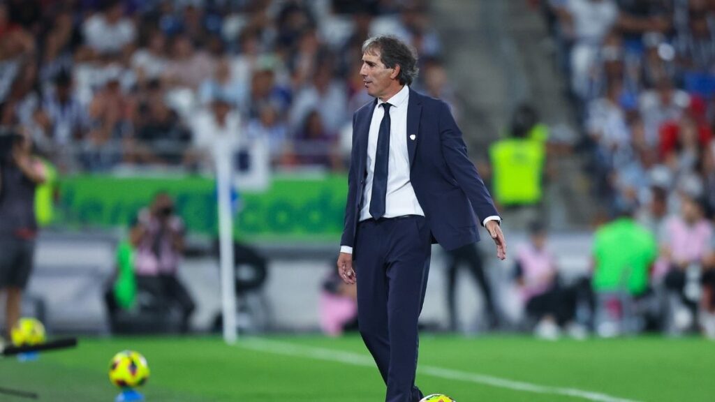 Guillermo Almada podría unirse al Real Oviedo tras pagar su cláusula de Valladolid