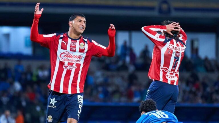 Chivas Elogia a Toluca por su Título, pero Aficionados Protestan