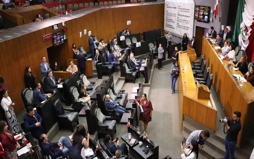Congreso de Nuevo León: Convocatoria a Sesión Extraordinaria para Discutir el Paquete Fiscal 2026