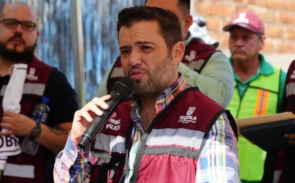 Denuncias de acoso y extorsión contra el Alcalde de Tequila develan un escándalo en su Ayuntamiento