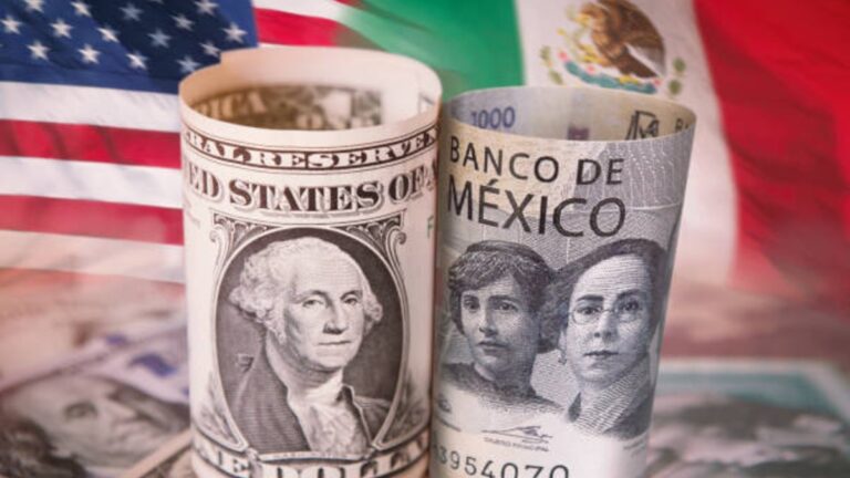 Dólar Hoy: Tipo de Cambio en México Continúa con un Peso Apreciado de 17.95 Unidades