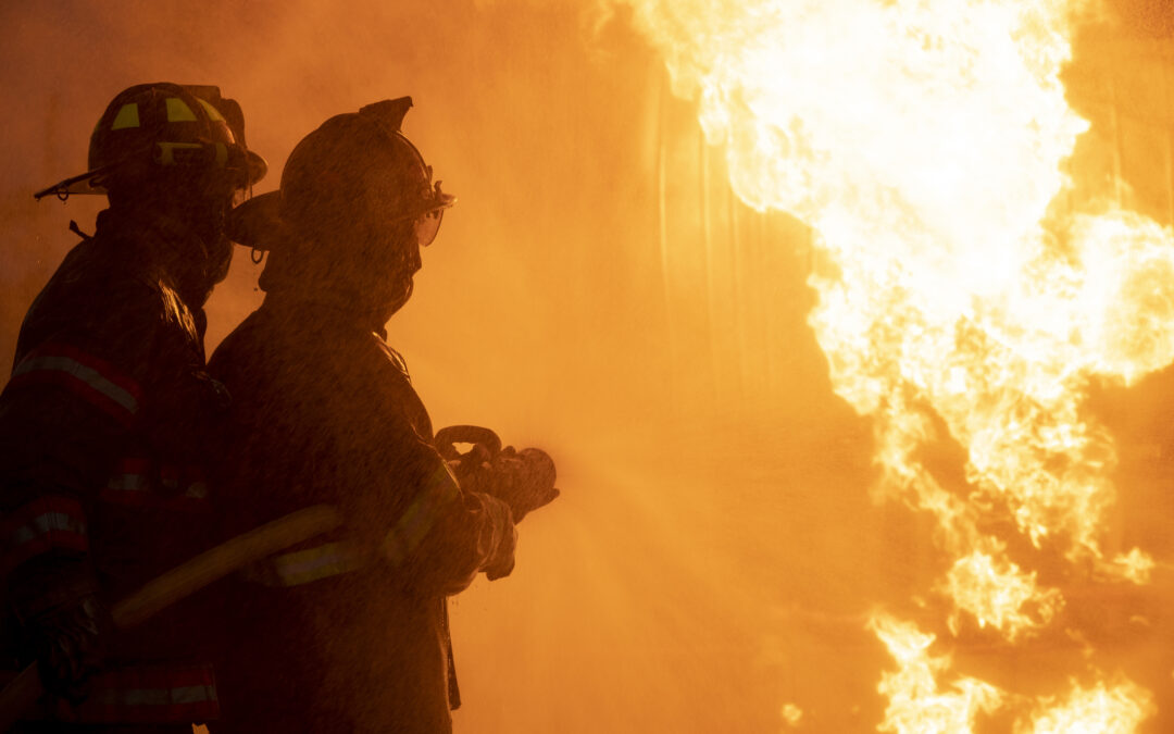 Alerta por Alto Riesgo de Incendios en Kansas Debido a Vientos Fuertes y Vegetación Seca