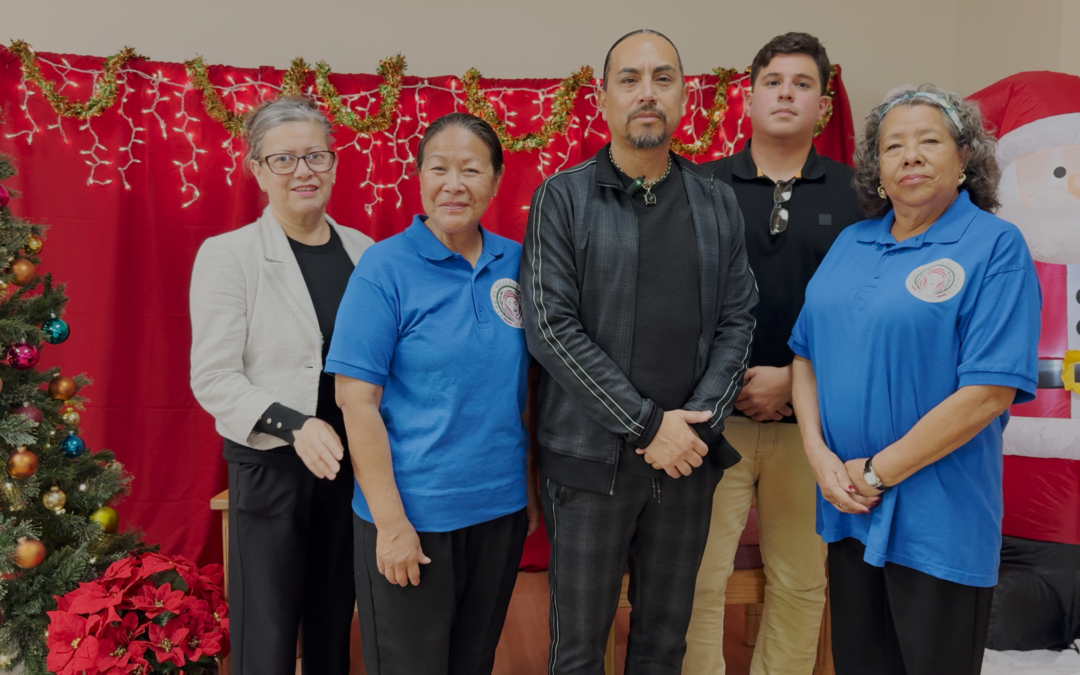 El Club de Mujeres Latinas de Desert Hot Springs Organiza Recaudación de Fondos para Estudiantes Locales