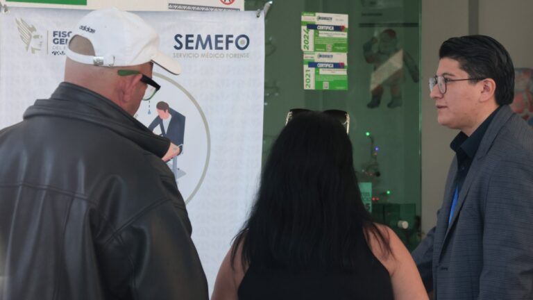 Llegan a Puebla los padres de Karen Elianis, la joven cubana víctima del ataque en el bar Lacoss