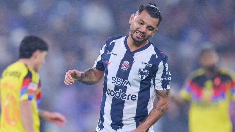Tecatito Corona no estará en la semifinal de vuelta contra Toluca
