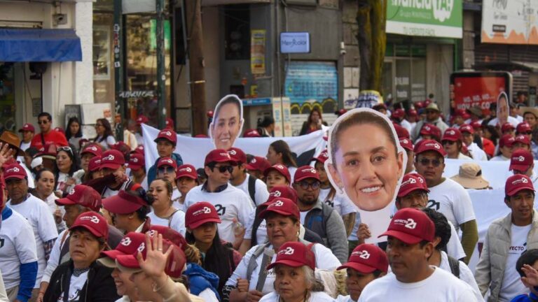 Marcha de Celebración por el 7° Aniversario de la 4T en Tampa Bay: ¡No te Pierdas los Detalles!