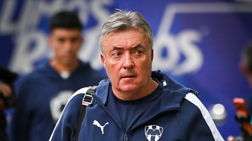 Domènec Torrent Anuncia Su Salida de Rayados: Declaraciones de Willie González