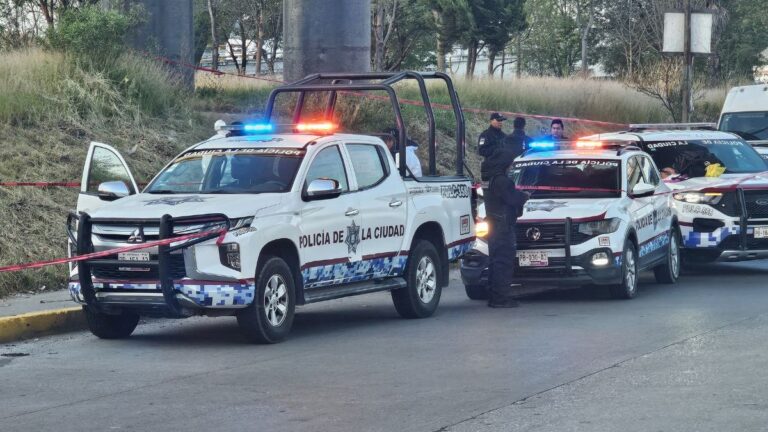 Cadáver abandonado con huellas de tortura encontrado bajo el puente del Periférico en Amozoc