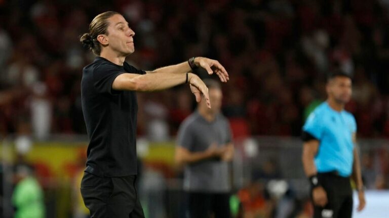 Cruz Azul: Filipe Luís destaca al mejor jugador mientras Flamengo lo observa