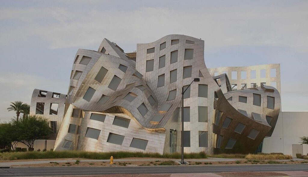 El legado de Frank Gehry: Fallece el arquitecto detrás del icónico edificio ondulado de Las Vegas