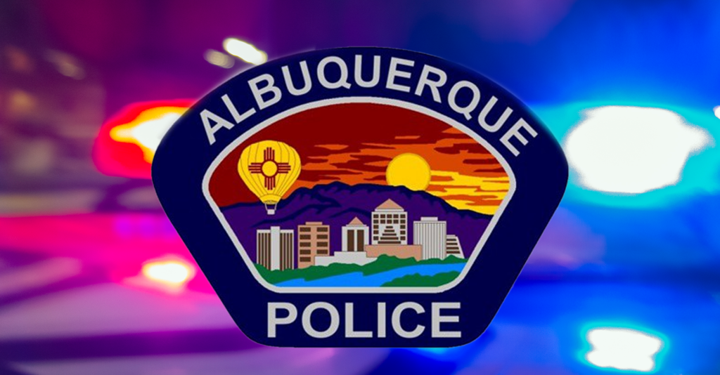 Accidente de Motociclista en el Bulevar Bridge de Albuquerque Deja a una Persona Herida