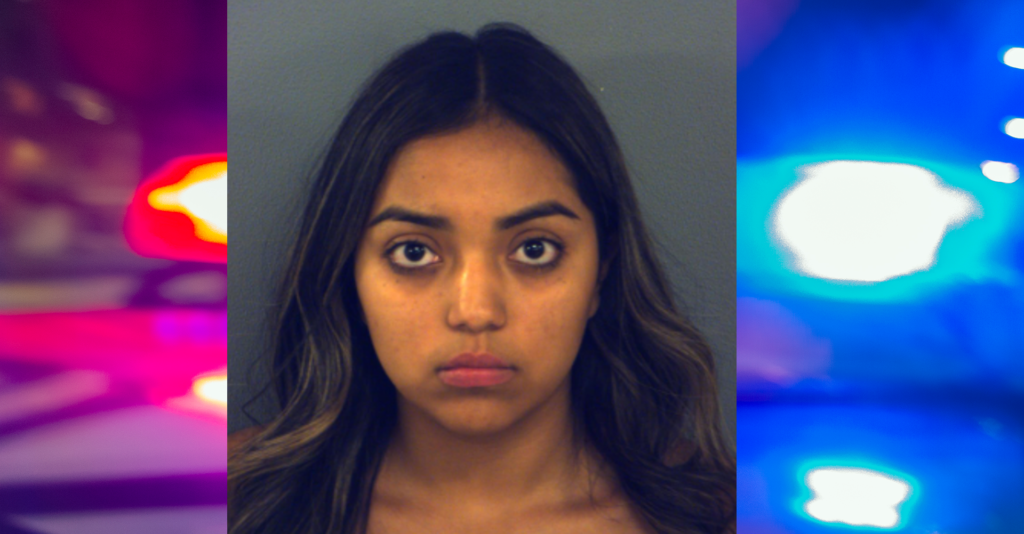 Conductora ebria de 17 años arrestada en El Paso con un menor a bordo