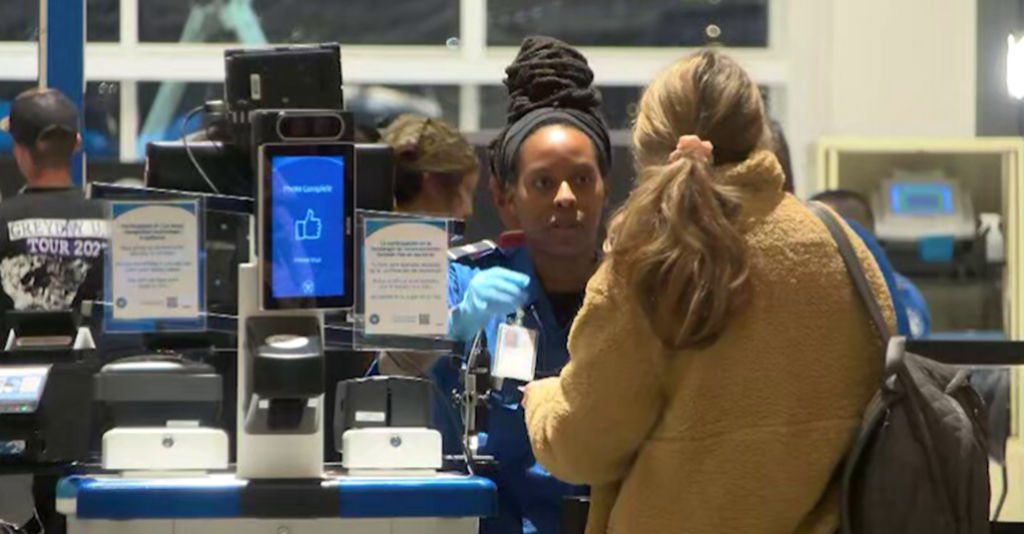 La TSA cobrará 45 dólares por la verificación de identidad a viajeros sin REAL ID a partir de febrero