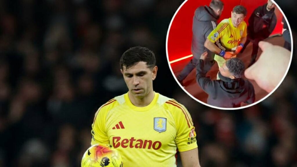 Dibu Martínez y su altercado con aficionados del Arsenal: ¡Mira el video!