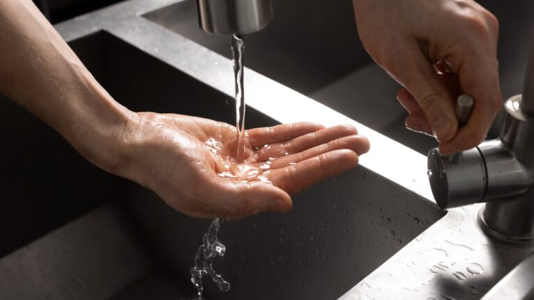Descubre cómo obtener el descuento del 100% en el pago del agua en CdMx para 2026
