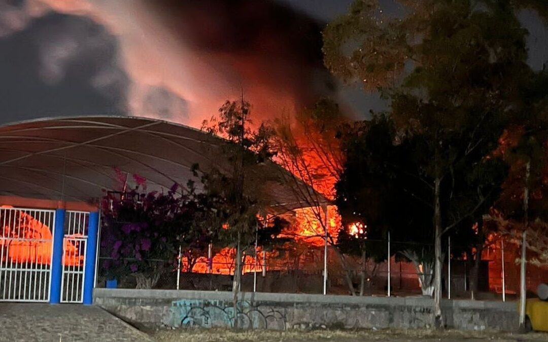 Incendio en Guanajuato: Aula de SABES Sauceda Sufre Pérdida Total