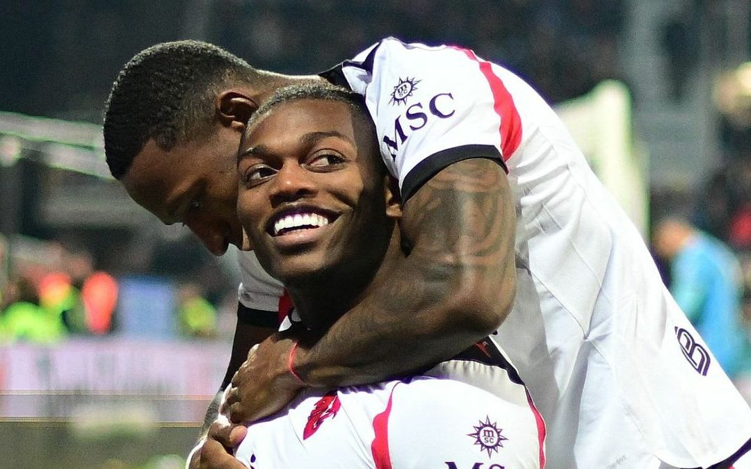 El Milan se impone al Cagliari y se convierte en líder momentáneo; debut del sustituto de Santi Giménez