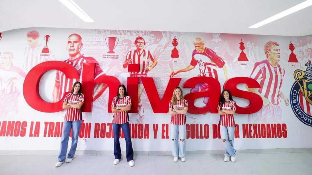 Chivas Femenil: Nuevos Refuerzos Listos para Conquistar el Título del Clausura 2026