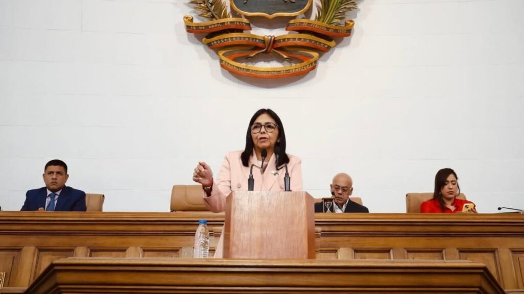 Delcy Rodríguez: La Abogada de Chávez y Potencial Sucesora de Maduro en Venezuela