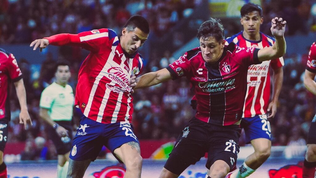 Chivas sufre otra derrota ante Atlas en la Copa Pacífica 2026: Un nuevo fracaso en pretemporada