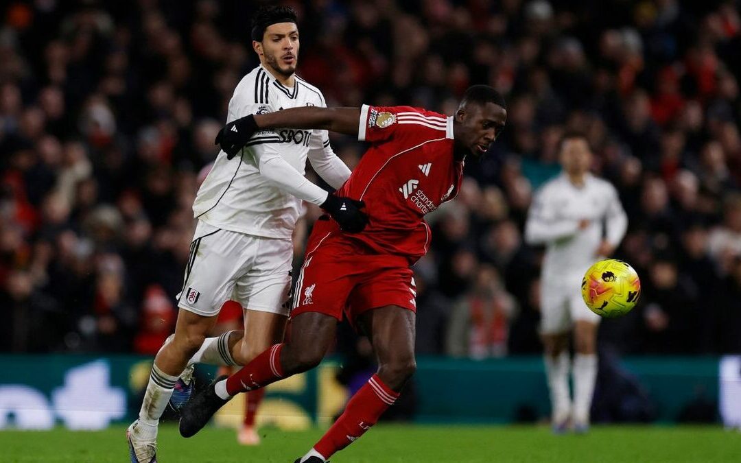 Fulham y Liverpool Empatan en un Emocionante Partido: Raúl Jiménez Brilla con su Asistencia