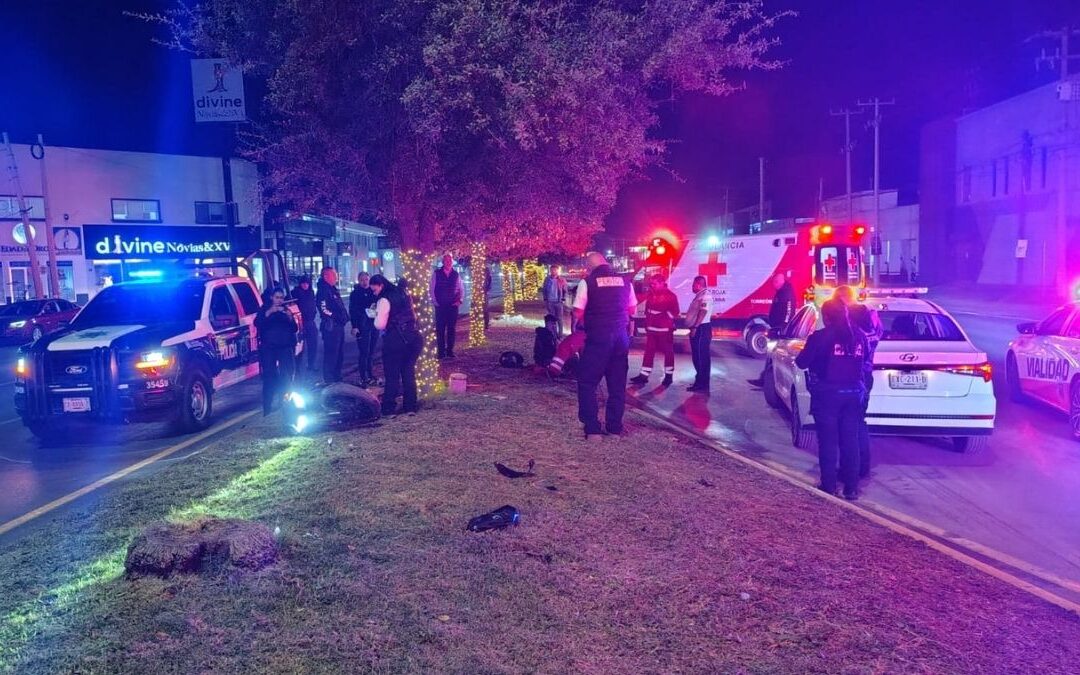 Accidente de Motociclista en Independencia y Comonfort: Deslizamiento en Retorno