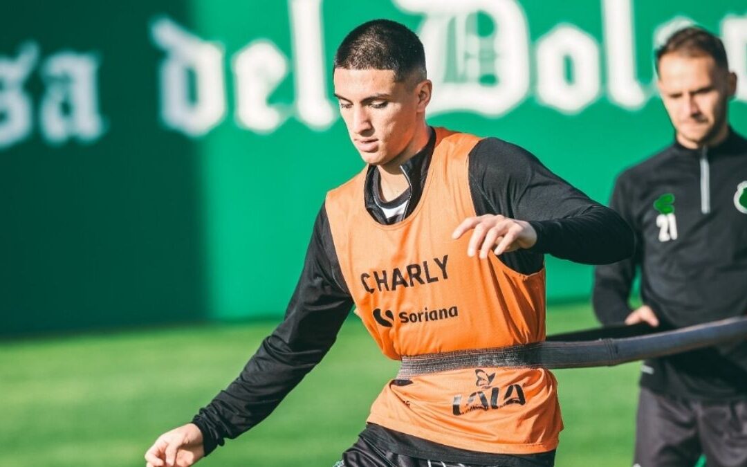 Refuerzos de Santos se Adaptan a La Laguna: Estrategias para el Éxito en el Nuevo Torneo