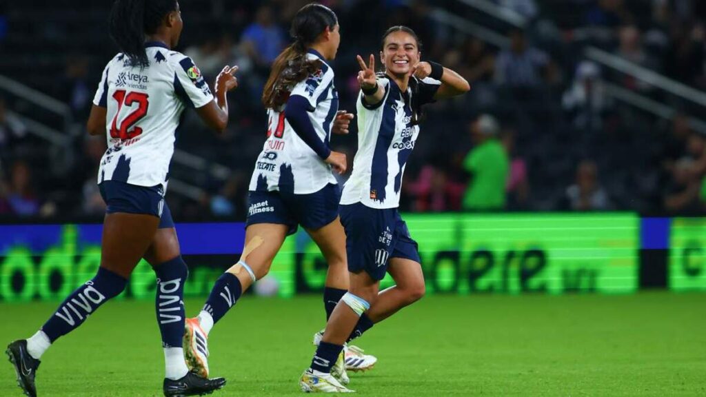 Rayadas Brillan con una Goleada en la Jornada 1 de la Liga MX Femenil
