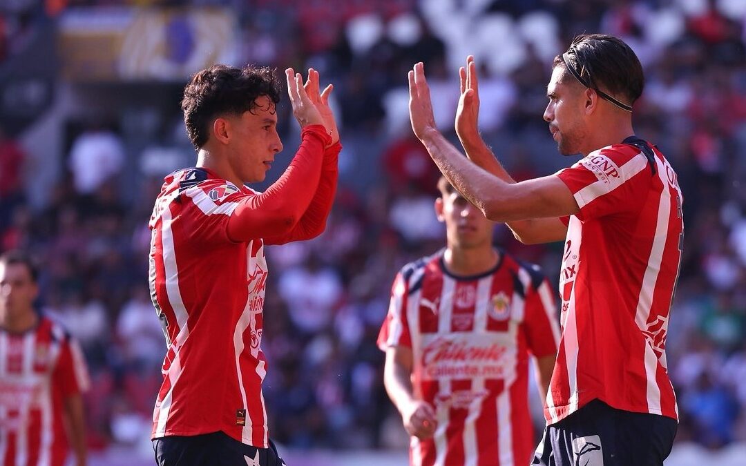 Chivas Brillan en la Copa Pacífica: Medalla de Bronce tras una Pretemporada Motivadora