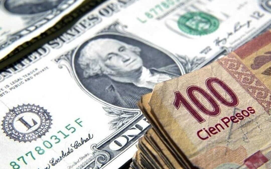 Dólar Hoy: Tipo de Cambio en México y Caída del Peso a 17.98 Unidades